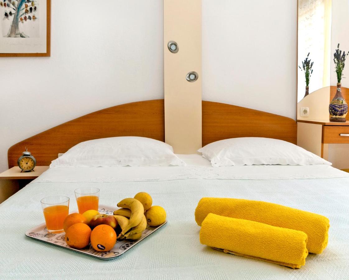 Apartmani Ines 德朗西斯 外观 照片