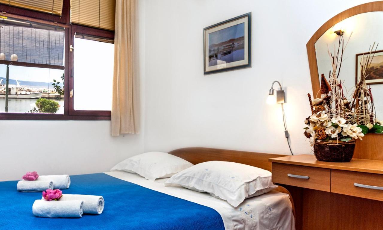 Apartmani Ines 德朗西斯 外观 照片
