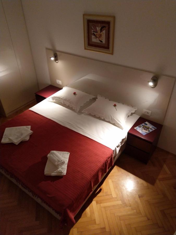 Apartmani Ines 德朗西斯 外观 照片