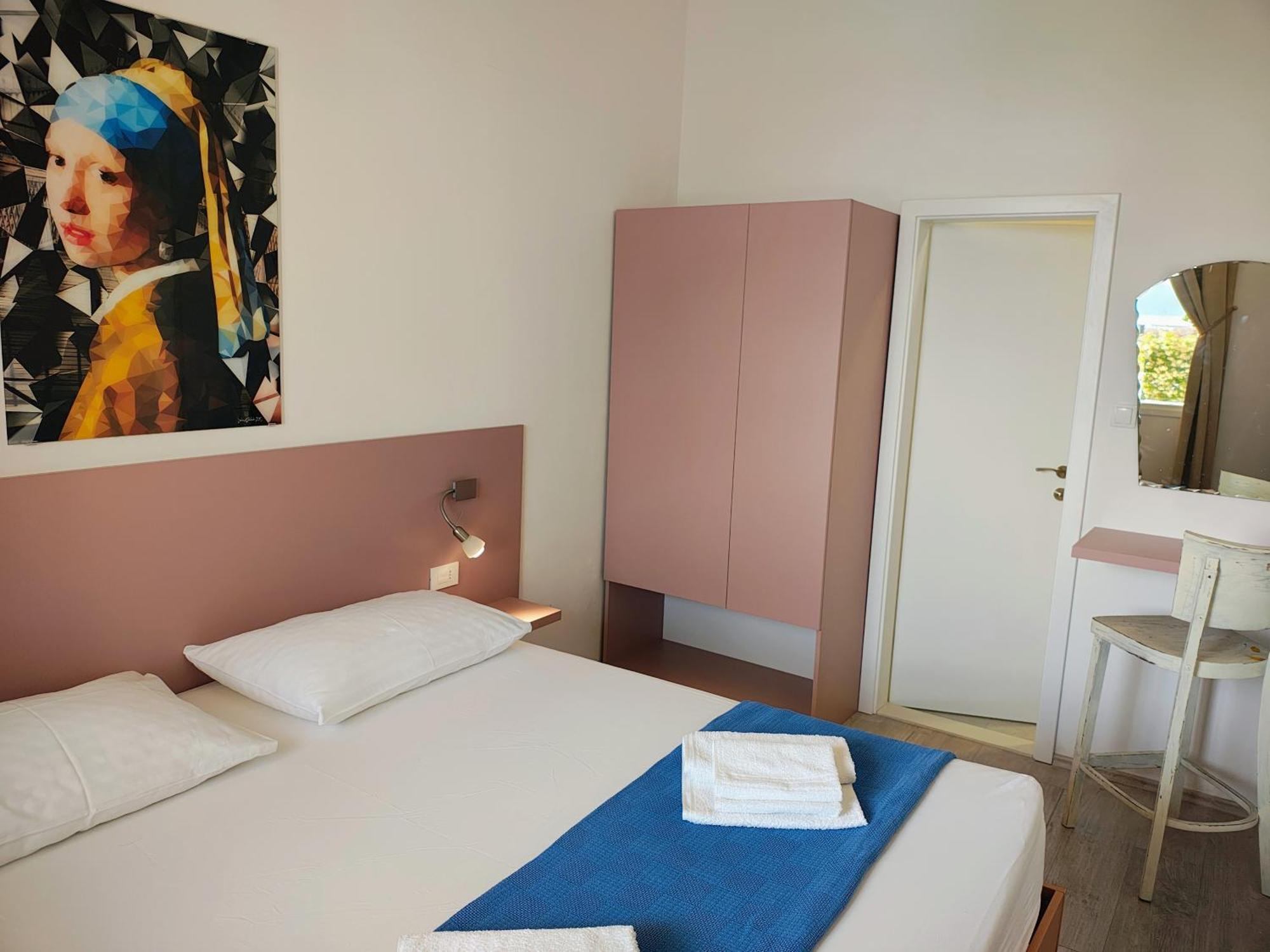 Apartmani Ines 德朗西斯 外观 照片